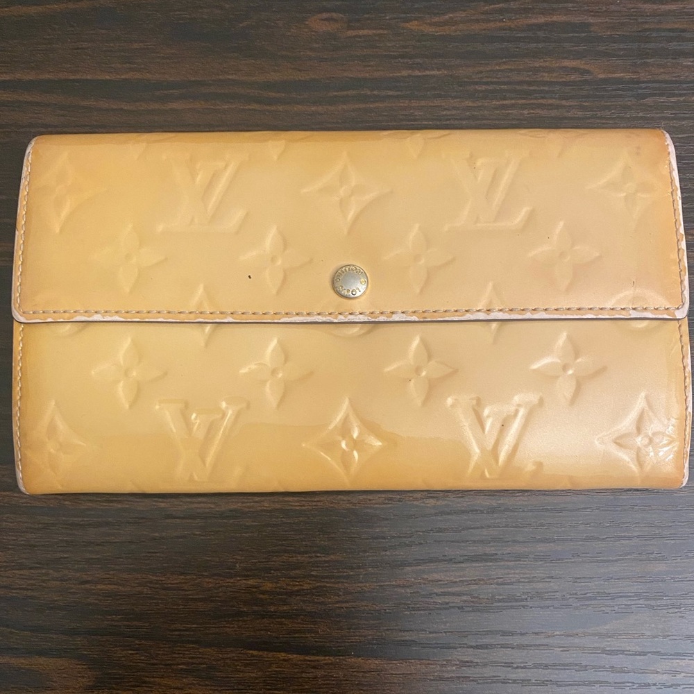 LV Vernis Long Flap Wallet